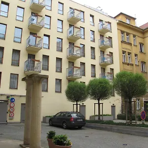 https://austria-suites.praguehotelsweb.com