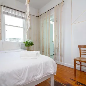 https://the-high-tide-studio-1-condo.us-newyorkcity.com