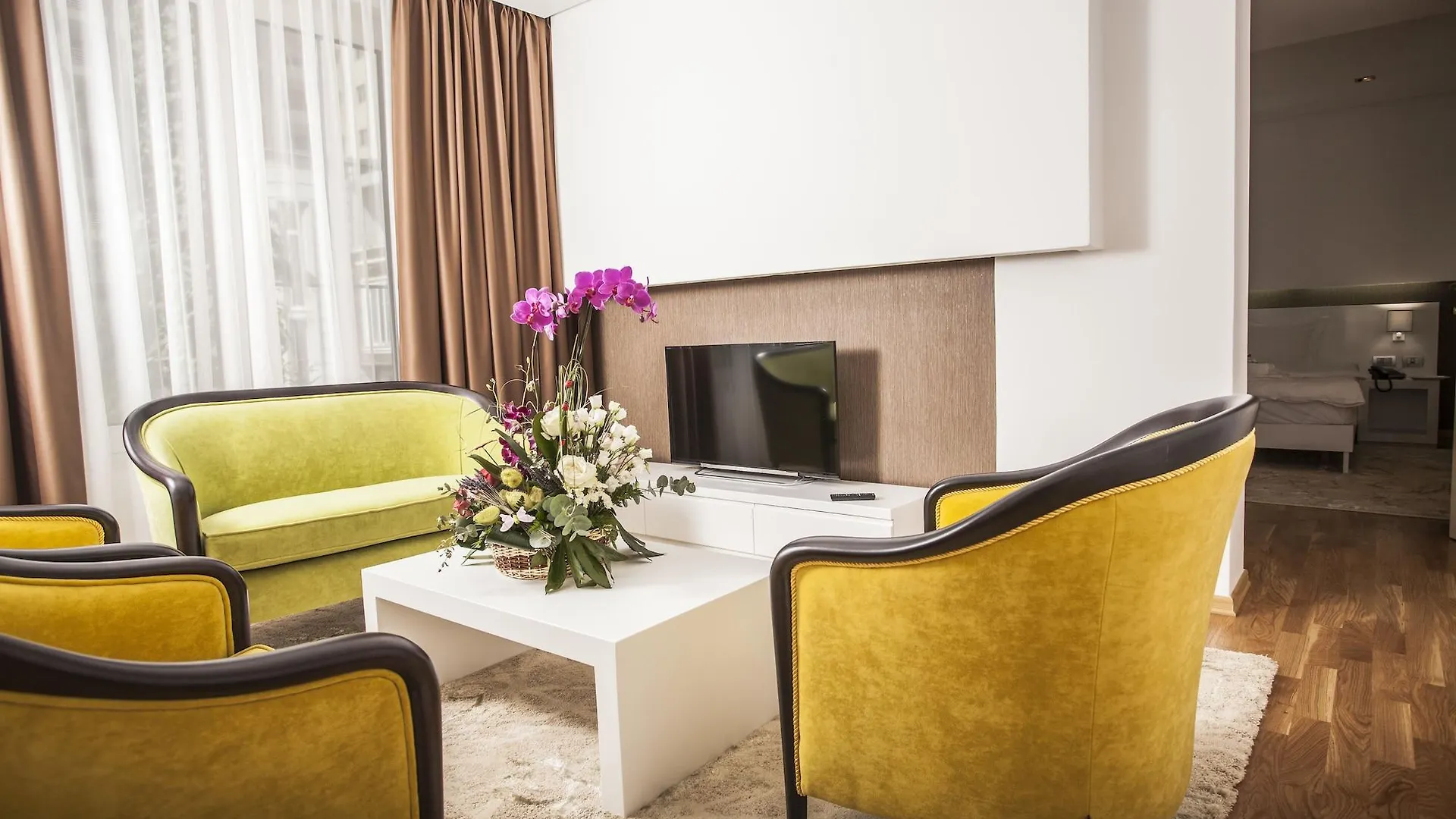 Prestige Hotel Тирана 4*,  Албания